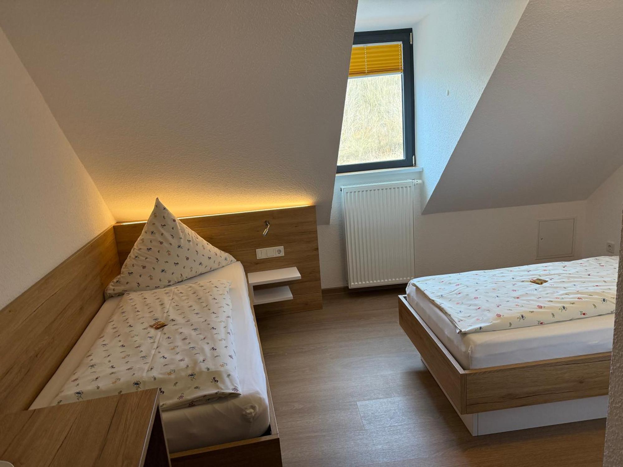 Hotel Zum Klosterfischer Blankenburg  Chambre photo